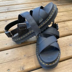 Dr. Martens Voss II Sandals Women’s Size 8